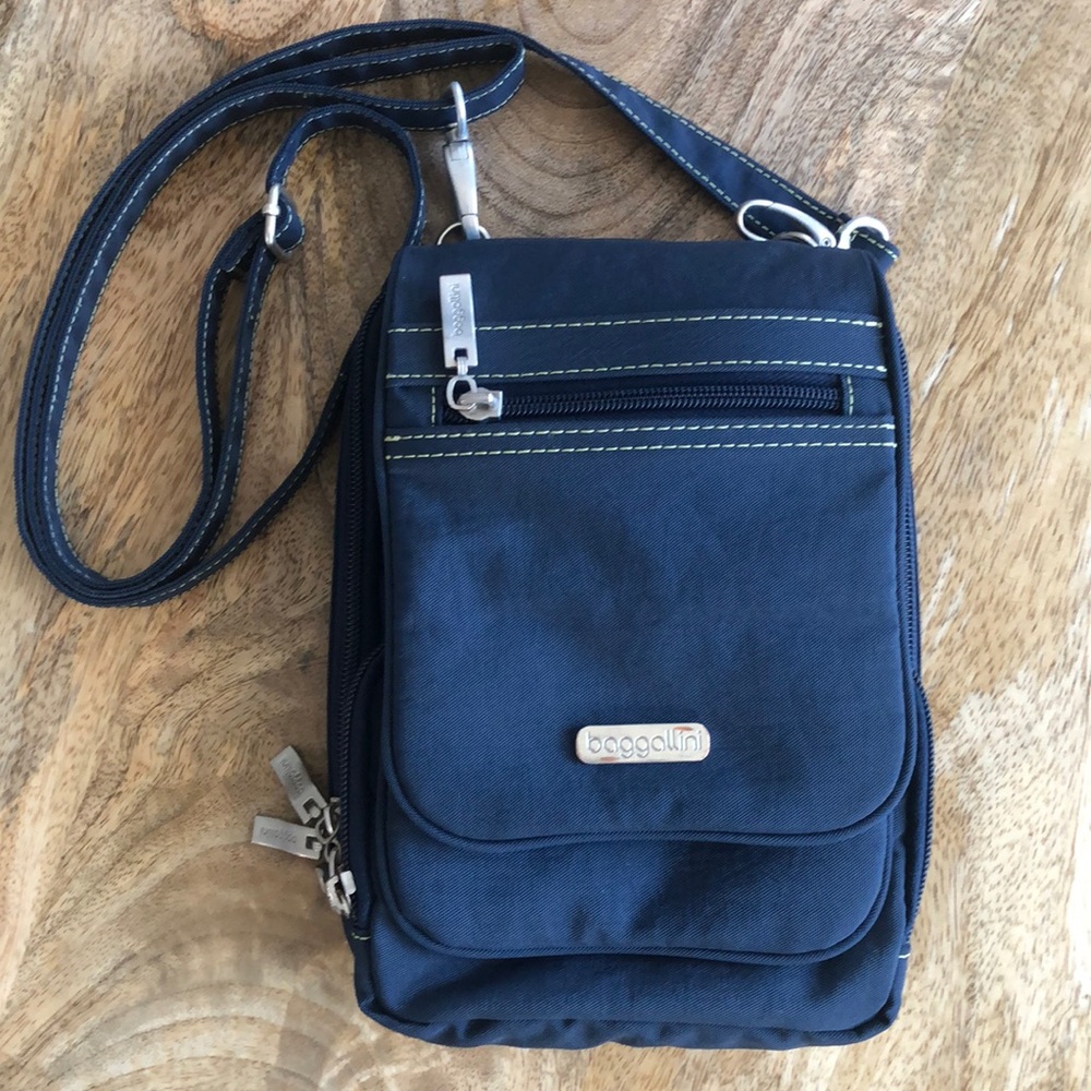 Baggallini Crossbody bag JOURNEY in BLUE JEAN